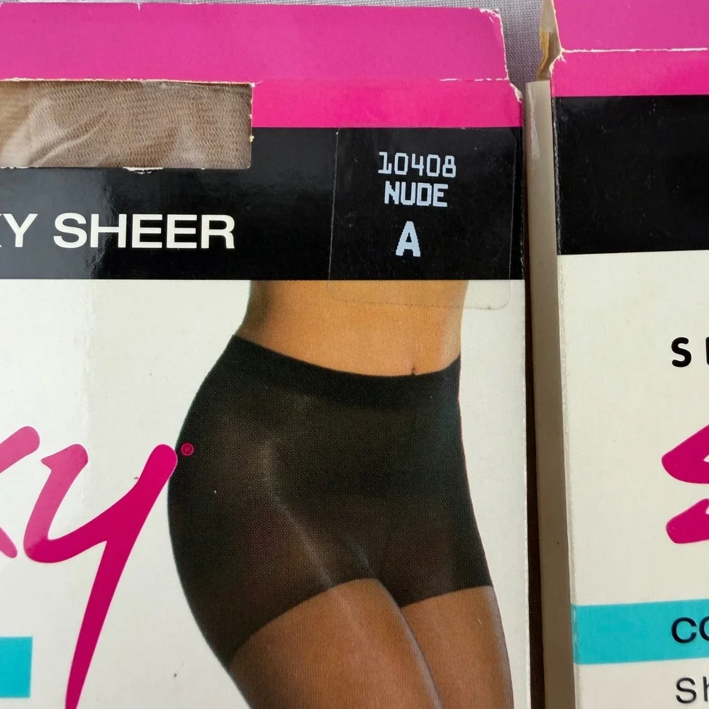 Secret Silky Control Top Pantyhose Nude Size A 2 Pack Sheer & Reinforced Toe